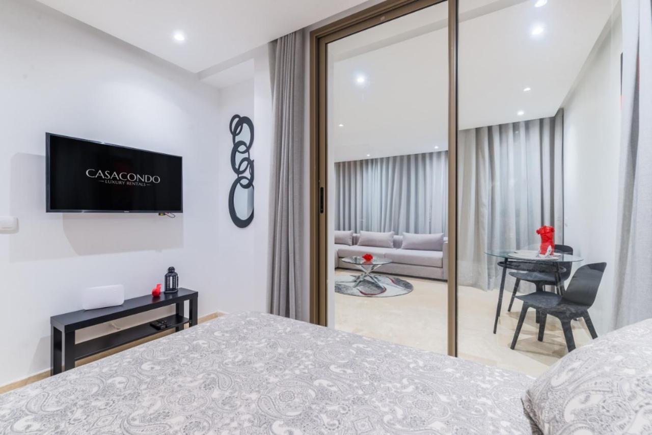 W Suites By Casacondo Apartment