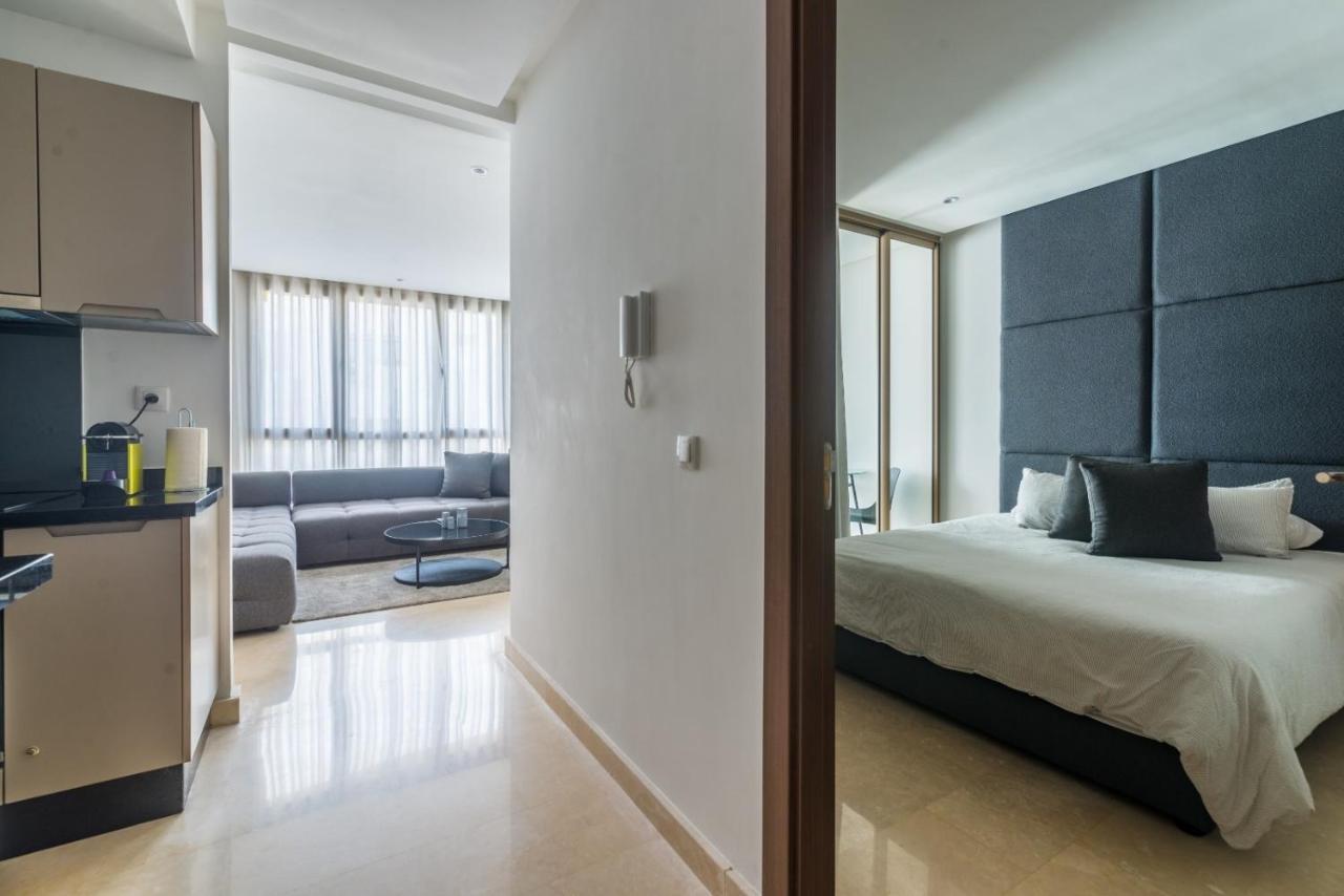 W Suites By Casacondo *
