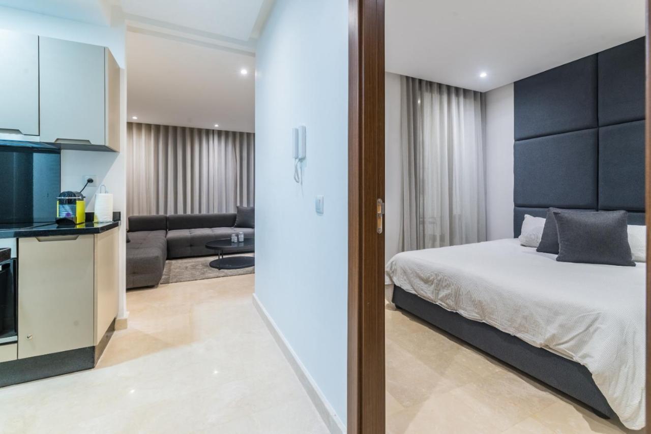W Suites By Casacondo * Casa Blanca